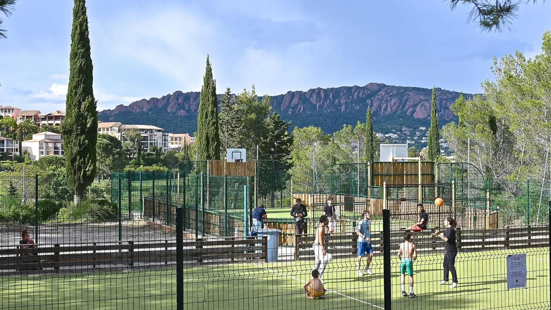 Apartment Village Cap Esterel - L'Esquinade-81 By Interhome Saint-Raphael  0*, Saint-Raphael (Var)