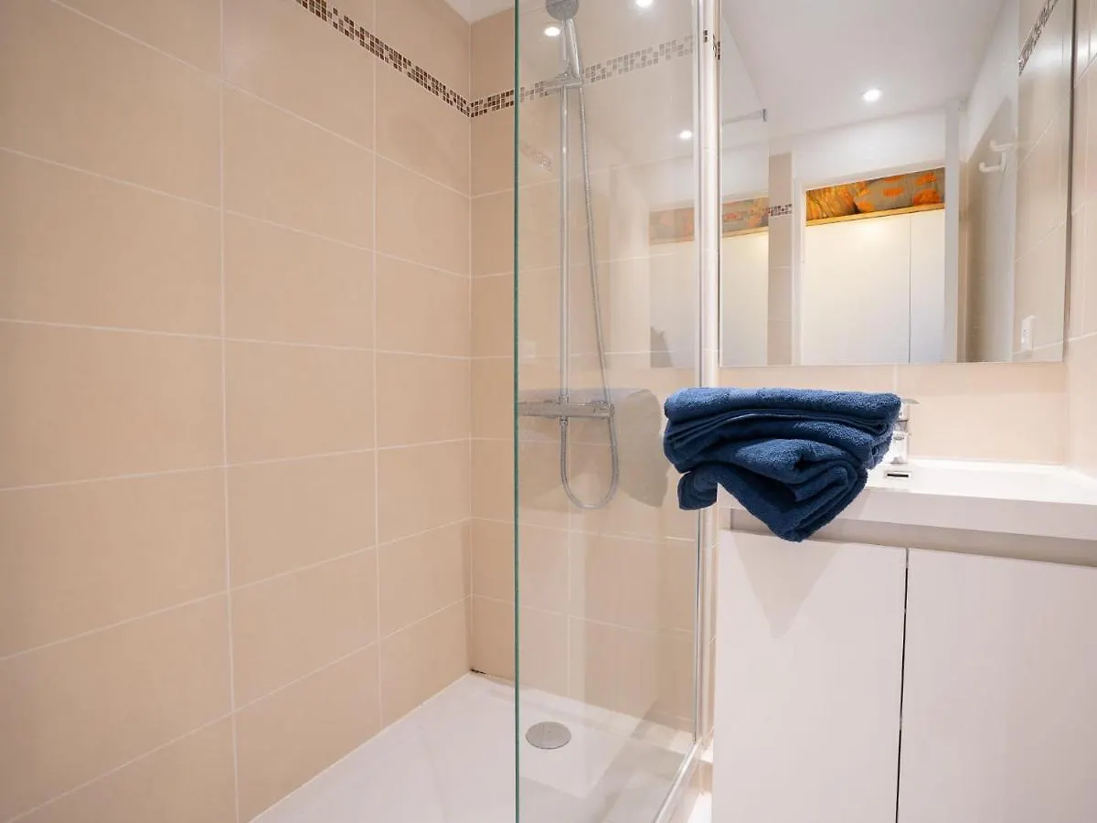 Apartment Village Cap Esterel - L'Esquinade-81 By Interhome Saint-Raphael