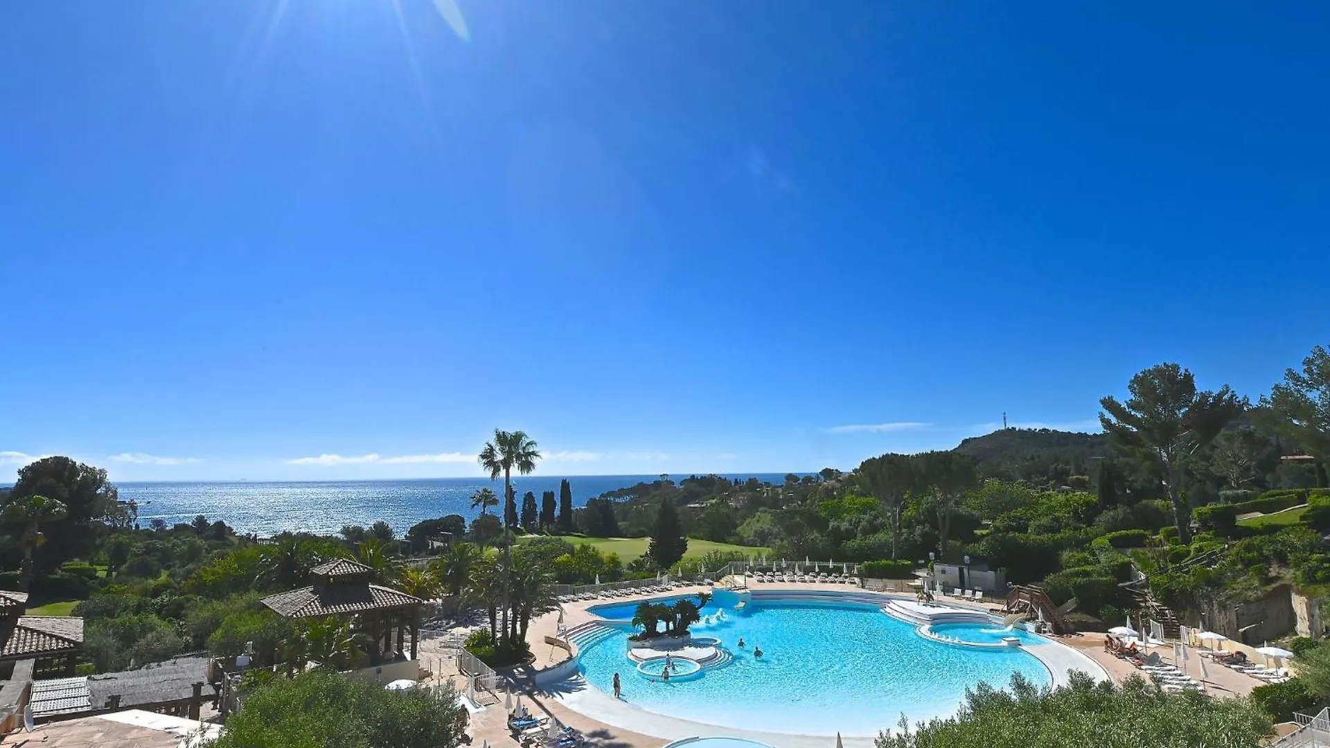 Apartment Village Cap Esterel - L'Esquinade-81 By Interhome Saint-Raphael