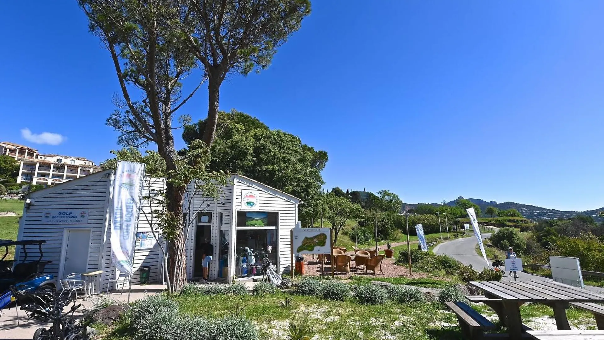 Apartment Village Cap Esterel - L'Esquinade-81 By Interhome Saint-Raphael