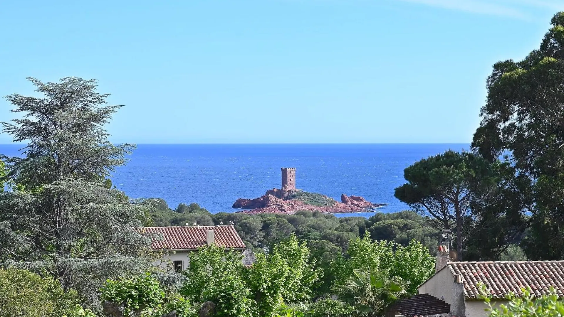 Apartment Village Cap Esterel - L'Esquinade-81 By Interhome Saint-Raphael